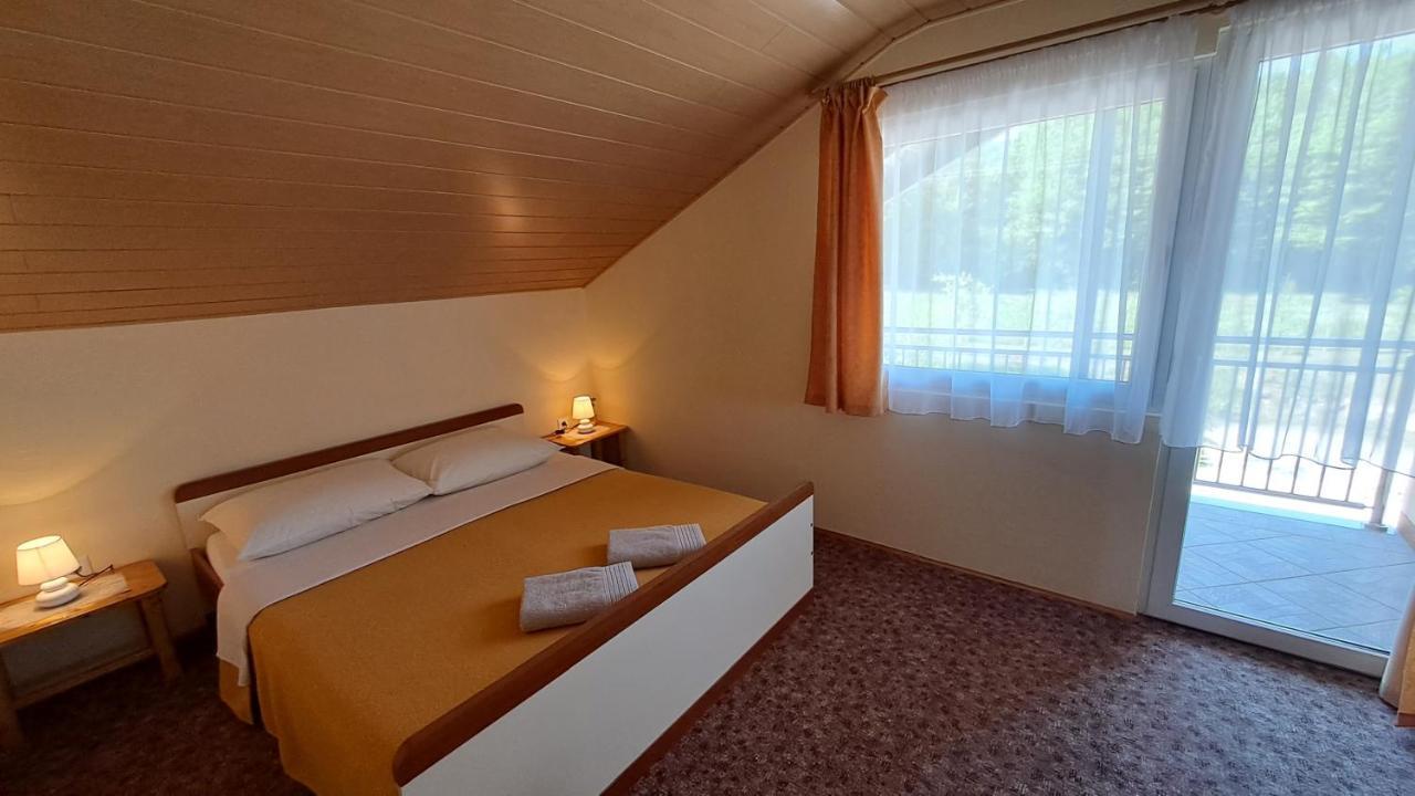Hotel Family Puskaric Slunj Zewnętrze zdjęcie